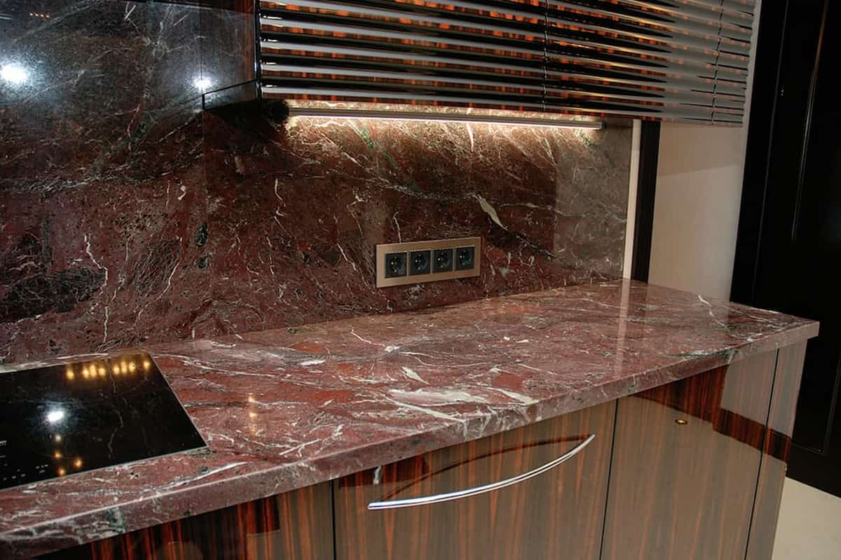  Rosso Levanto Marble; Dark Red White Veins Durable High Resistance Low Permeability 