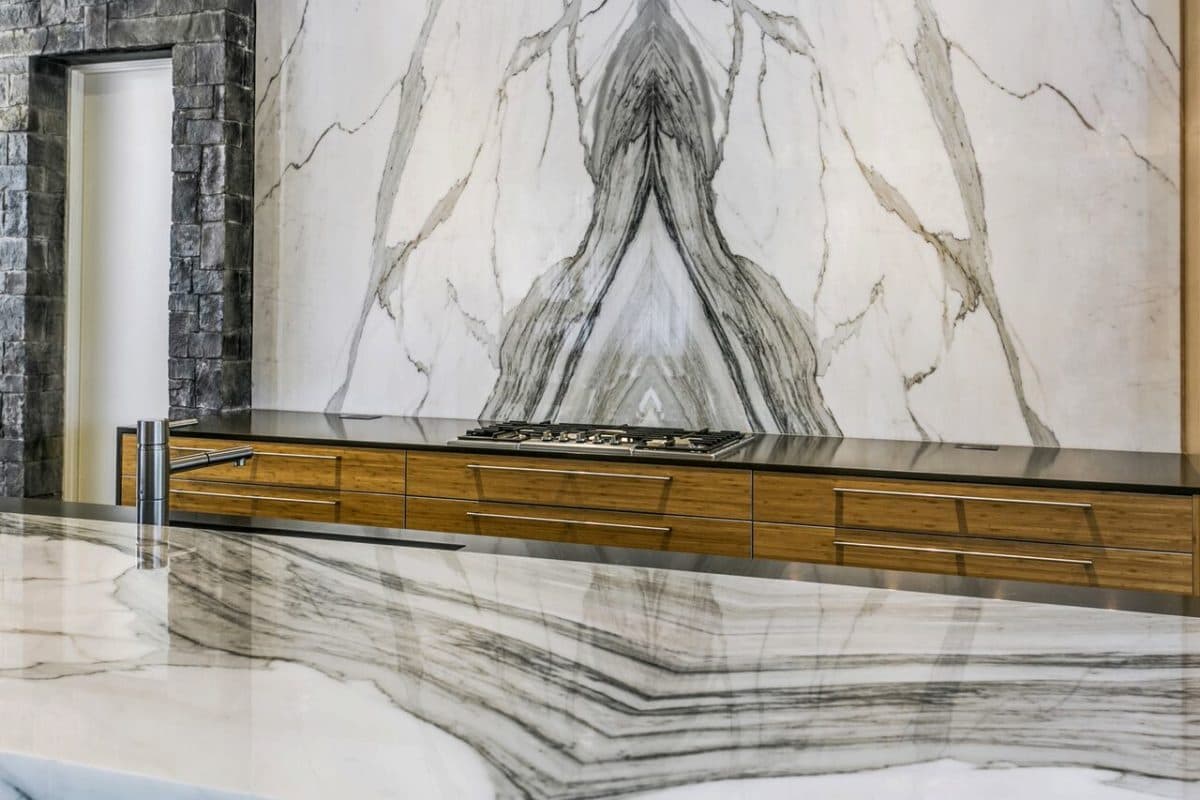  Calacatta Marble Per Square Metre (Natural Stone) Smooth Shiny Surface Buildings Facade Usage 